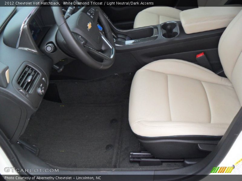  2012 Volt Hatchback Light Neutral/Dark Accents Interior