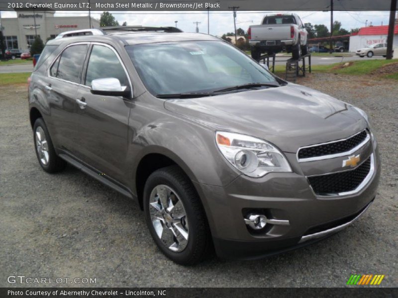 Front 3/4 View of 2012 Equinox LTZ
