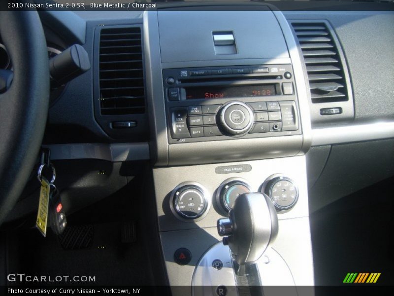 Blue Metallic / Charcoal 2010 Nissan Sentra 2.0 SR