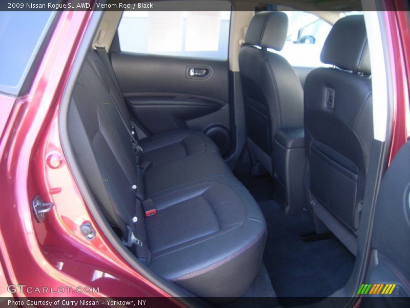 Venom Red / Black 2009 Nissan Rogue SL AWD