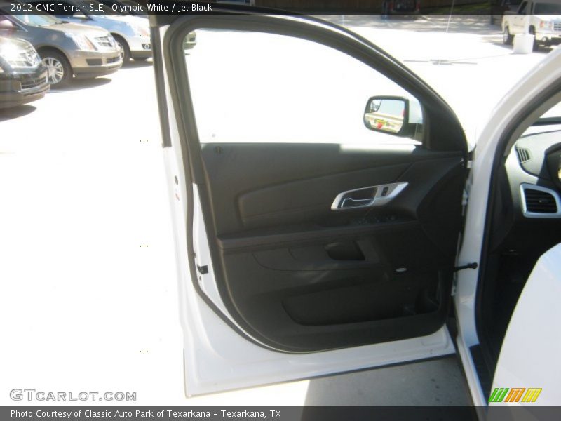 Olympic White / Jet Black 2012 GMC Terrain SLE