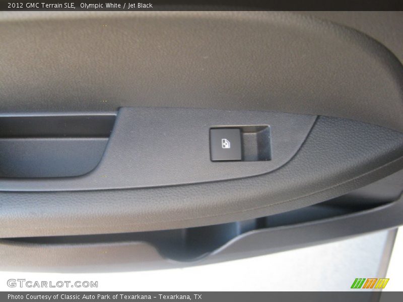 Olympic White / Jet Black 2012 GMC Terrain SLE