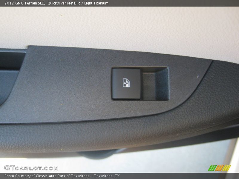 Quicksilver Metallic / Light Titanium 2012 GMC Terrain SLE