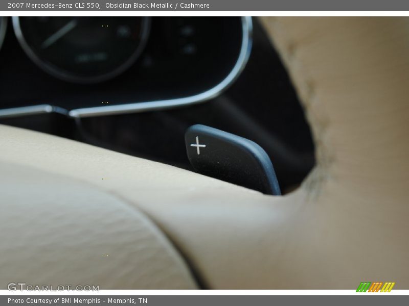 Obsidian Black Metallic / Cashmere 2007 Mercedes-Benz CLS 550