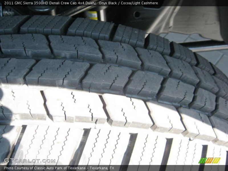 Onyx Black / Cocoa/Light Cashmere 2011 GMC Sierra 3500HD Denali Crew Cab 4x4 Dually