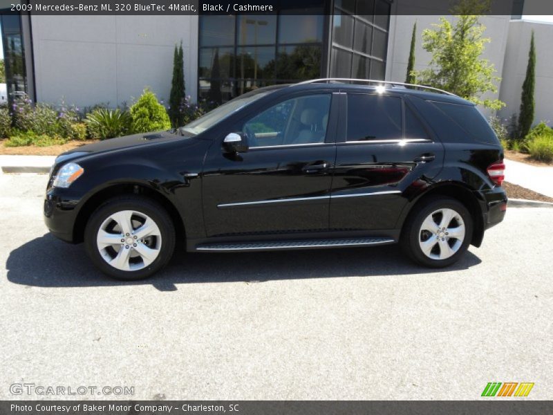 Black / Cashmere 2009 Mercedes-Benz ML 320 BlueTec 4Matic