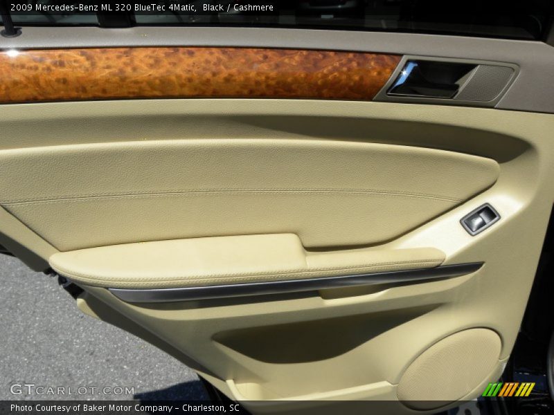 Black / Cashmere 2009 Mercedes-Benz ML 320 BlueTec 4Matic