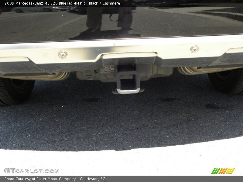 Black / Cashmere 2009 Mercedes-Benz ML 320 BlueTec 4Matic