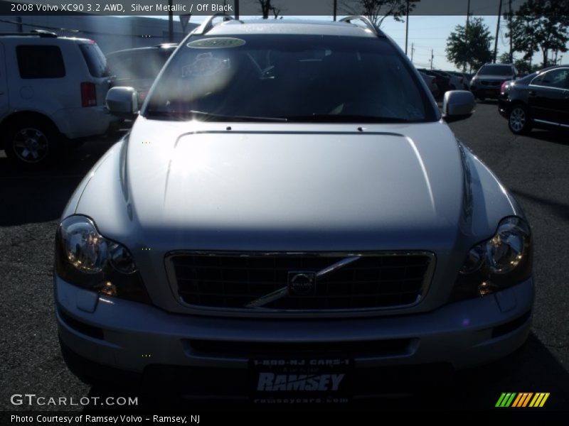 Silver Metallic / Off Black 2008 Volvo XC90 3.2 AWD