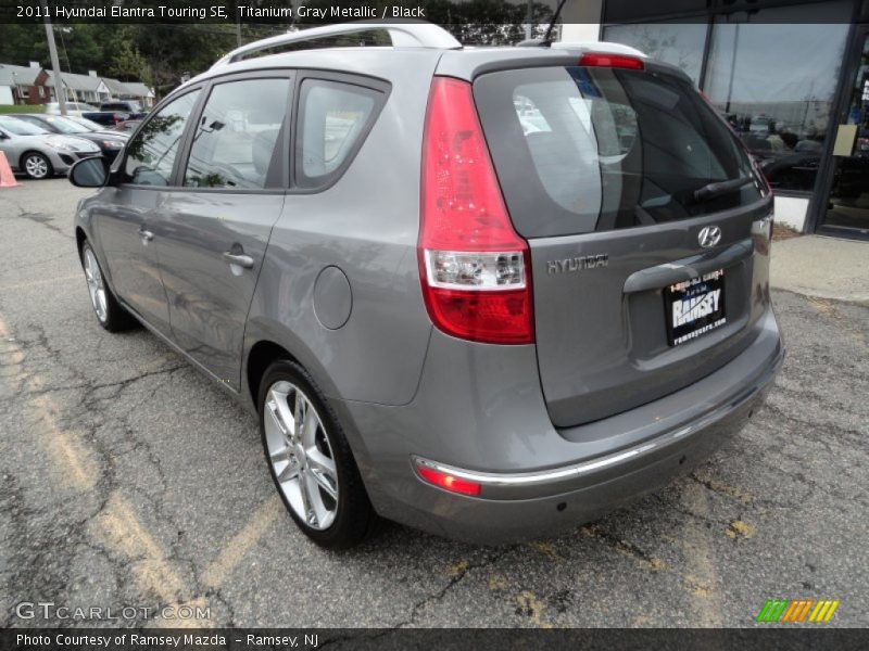Titanium Gray Metallic / Black 2011 Hyundai Elantra Touring SE