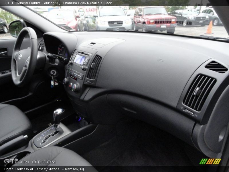 Titanium Gray Metallic / Black 2011 Hyundai Elantra Touring SE