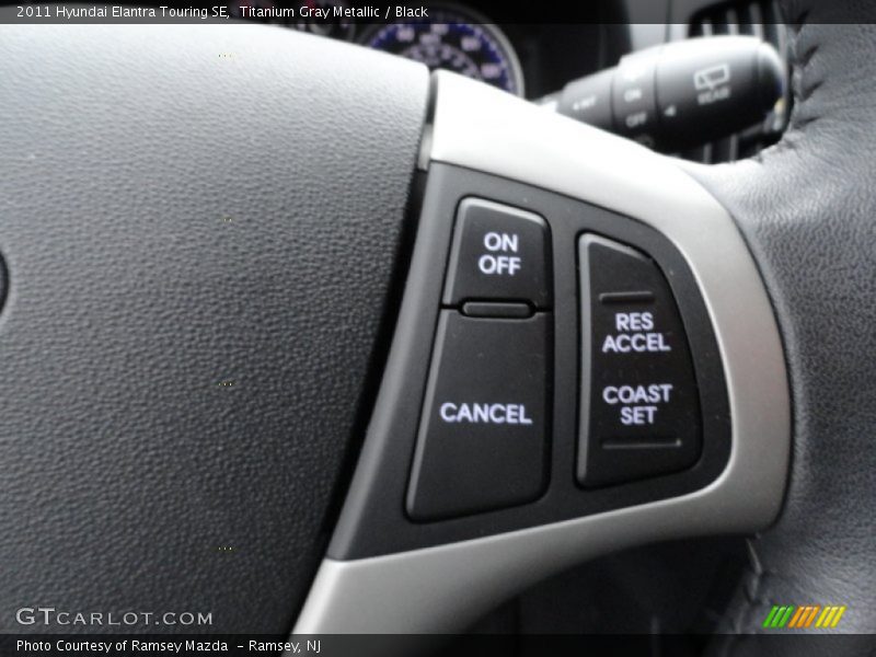 Titanium Gray Metallic / Black 2011 Hyundai Elantra Touring SE