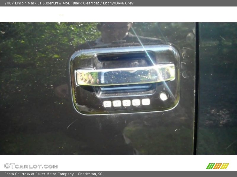 Black Clearcoat / Ebony/Dove Grey 2007 Lincoln Mark LT SuperCrew 4x4