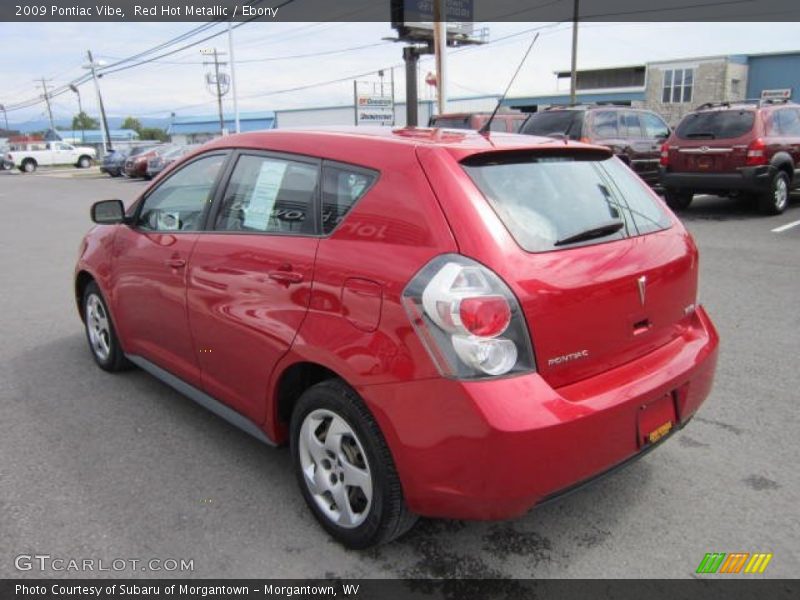 Red Hot Metallic / Ebony 2009 Pontiac Vibe