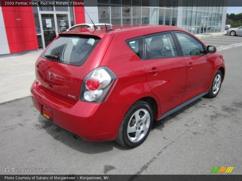 Red Hot Metallic / Ebony 2009 Pontiac Vibe