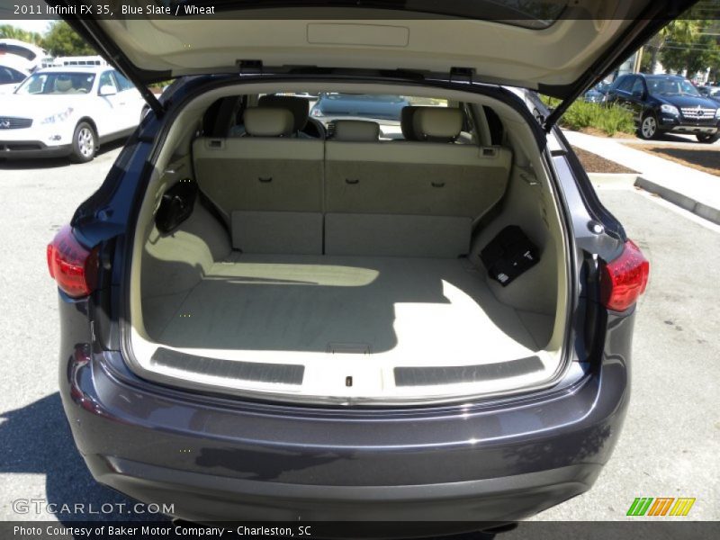  2011 FX 35 Trunk