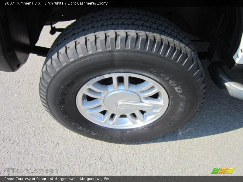 Birch White / Light Cashmere/Ebony 2007 Hummer H3 X