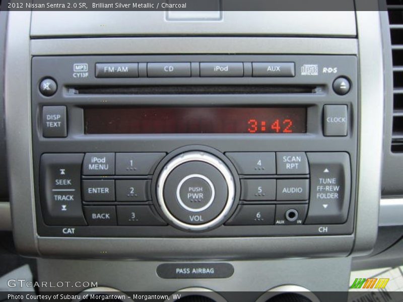 Brilliant Silver Metallic / Charcoal 2012 Nissan Sentra 2.0 SR