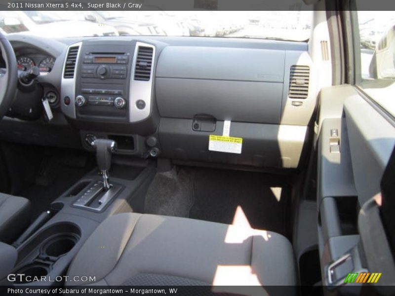 Super Black / Gray 2011 Nissan Xterra S 4x4