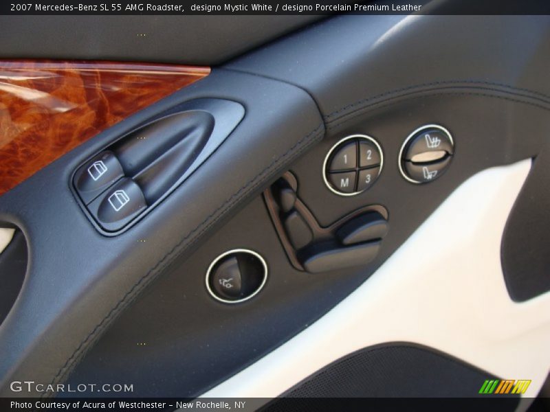 Controls of 2007 SL 55 AMG Roadster