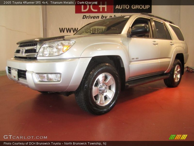 Titanium Metallic / Dark Charcoal 2005 Toyota 4Runner SR5 4x4