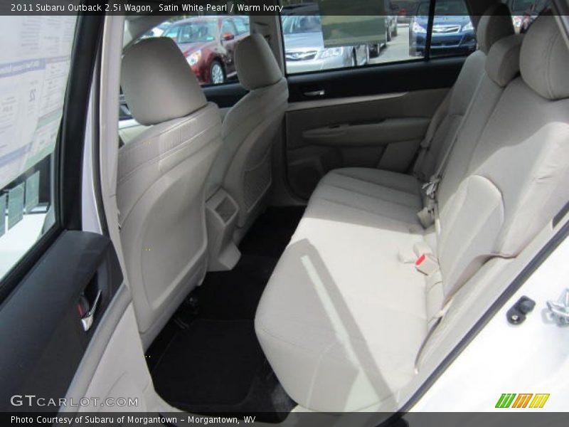 Satin White Pearl / Warm Ivory 2011 Subaru Outback 2.5i Wagon