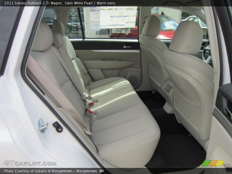 Satin White Pearl / Warm Ivory 2011 Subaru Outback 2.5i Wagon