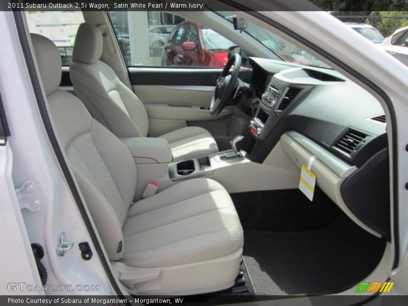 Satin White Pearl / Warm Ivory 2011 Subaru Outback 2.5i Wagon