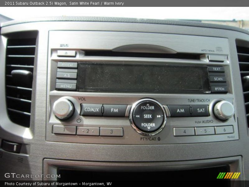Satin White Pearl / Warm Ivory 2011 Subaru Outback 2.5i Wagon