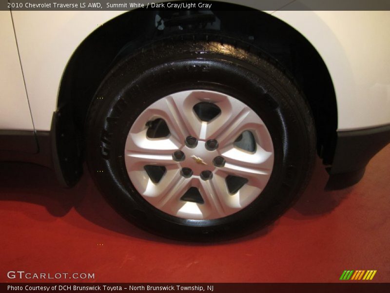 Summit White / Dark Gray/Light Gray 2010 Chevrolet Traverse LS AWD