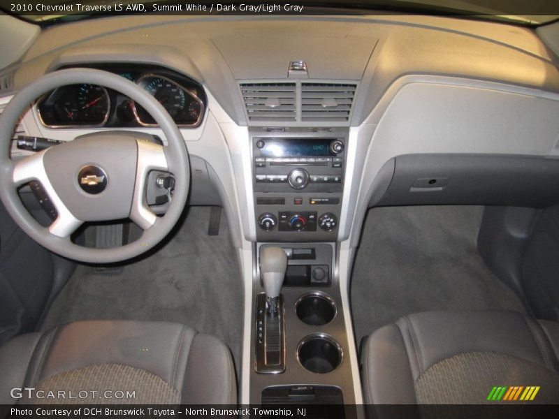 Summit White / Dark Gray/Light Gray 2010 Chevrolet Traverse LS AWD