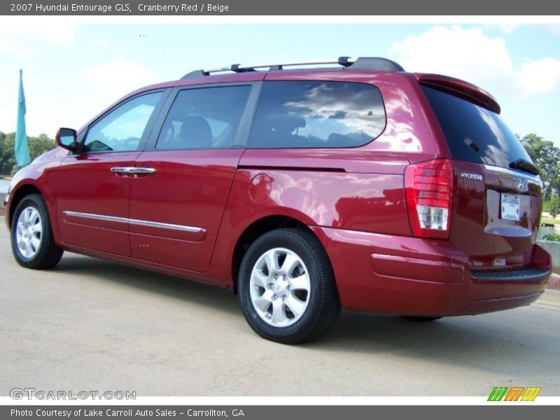 Cranberry Red / Beige 2007 Hyundai Entourage GLS