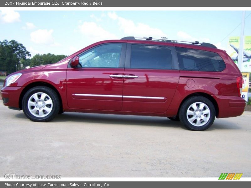 Cranberry Red / Beige 2007 Hyundai Entourage GLS