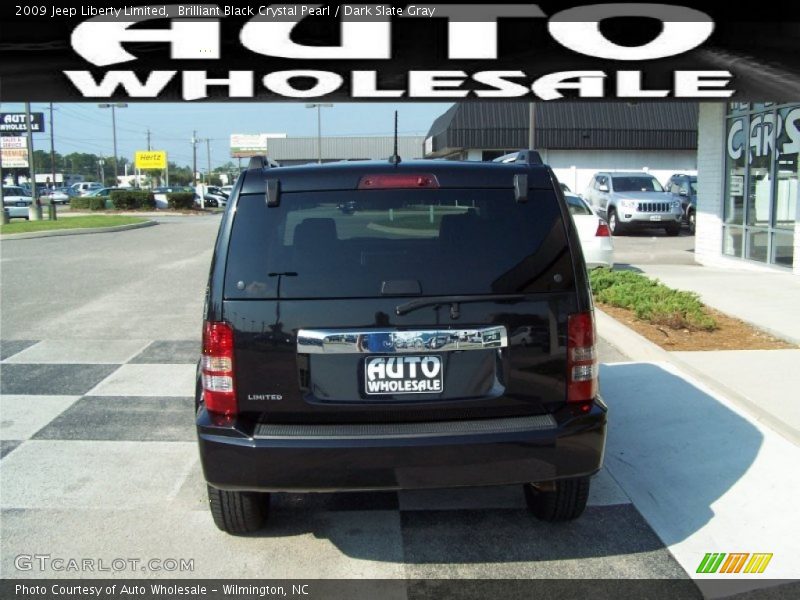 Brilliant Black Crystal Pearl / Dark Slate Gray 2009 Jeep Liberty Limited