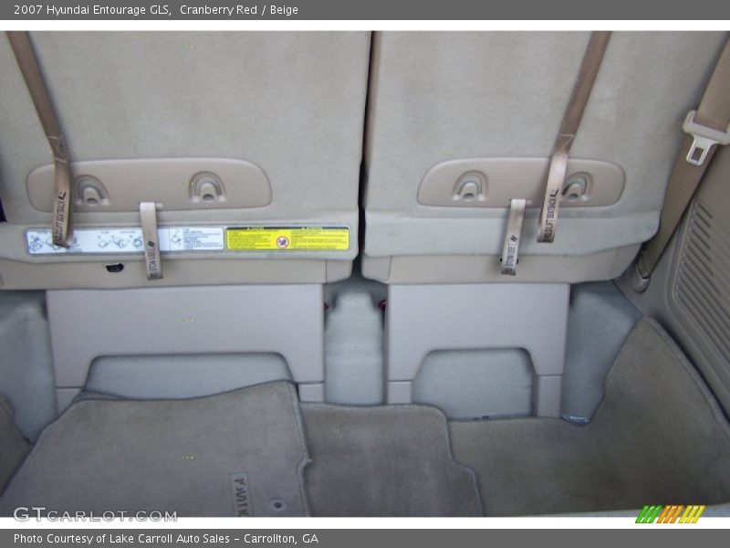Cranberry Red / Beige 2007 Hyundai Entourage GLS