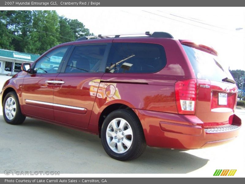 Cranberry Red / Beige 2007 Hyundai Entourage GLS