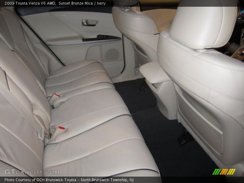 Sunset Bronze Mica / Ivory 2009 Toyota Venza V6 AWD