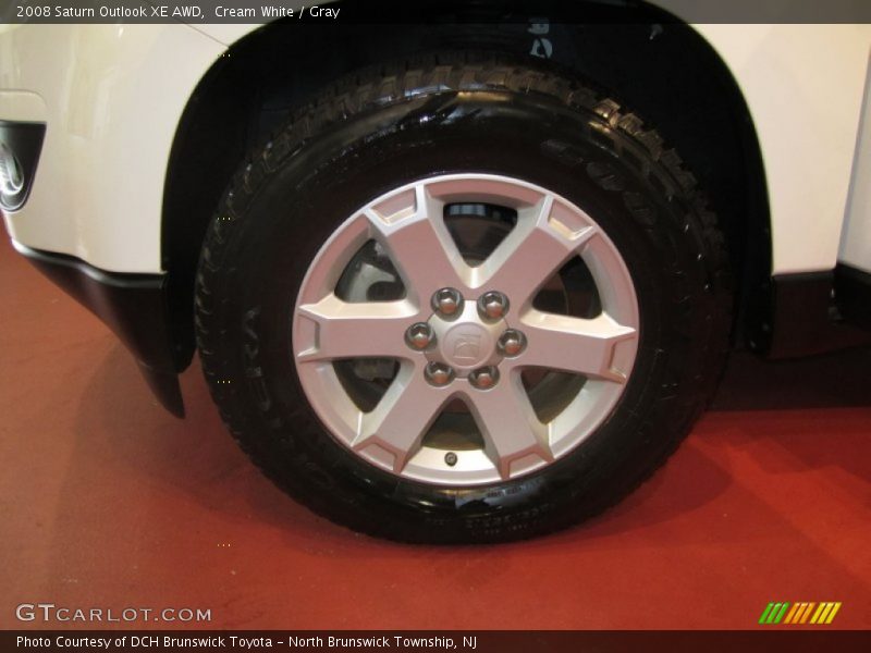 Cream White / Gray 2008 Saturn Outlook XE AWD
