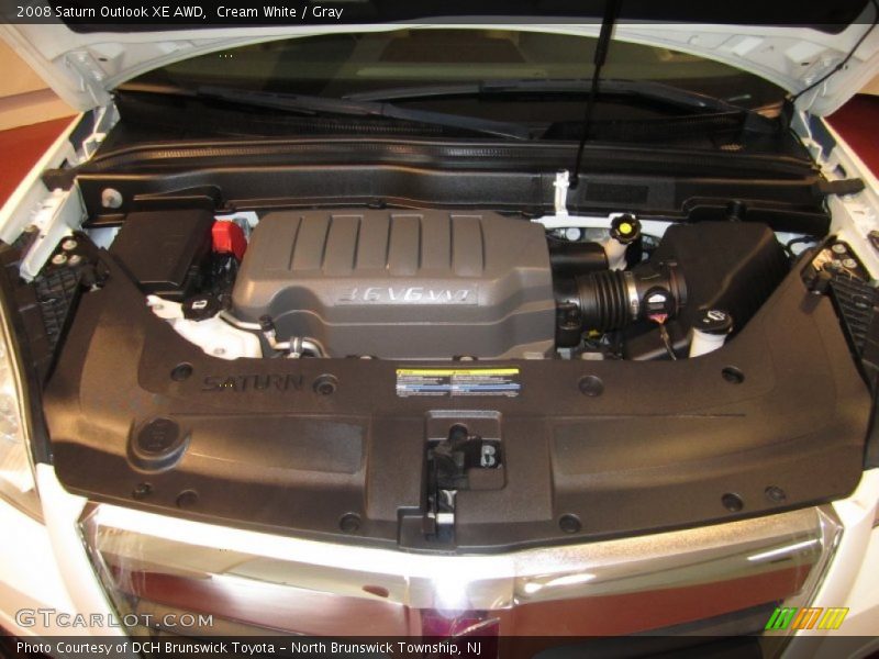 Cream White / Gray 2008 Saturn Outlook XE AWD