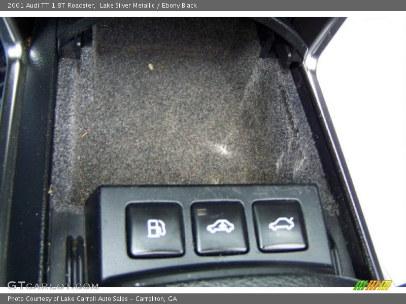 Lake Silver Metallic / Ebony Black 2001 Audi TT 1.8T Roadster