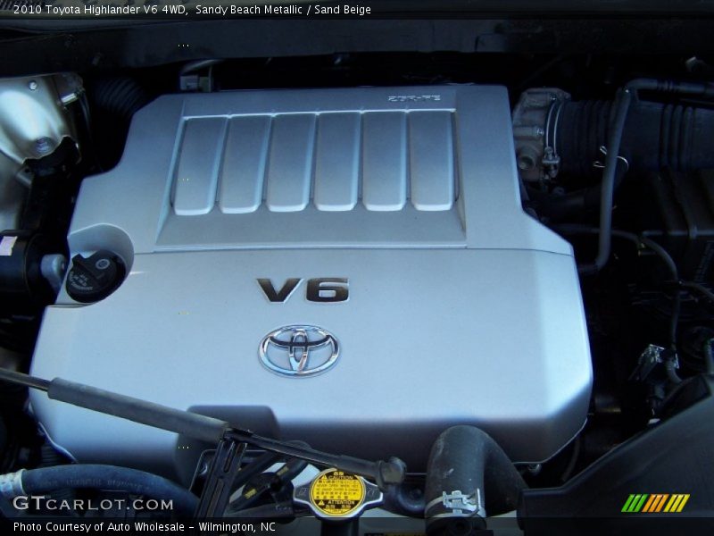 Sandy Beach Metallic / Sand Beige 2010 Toyota Highlander V6 4WD