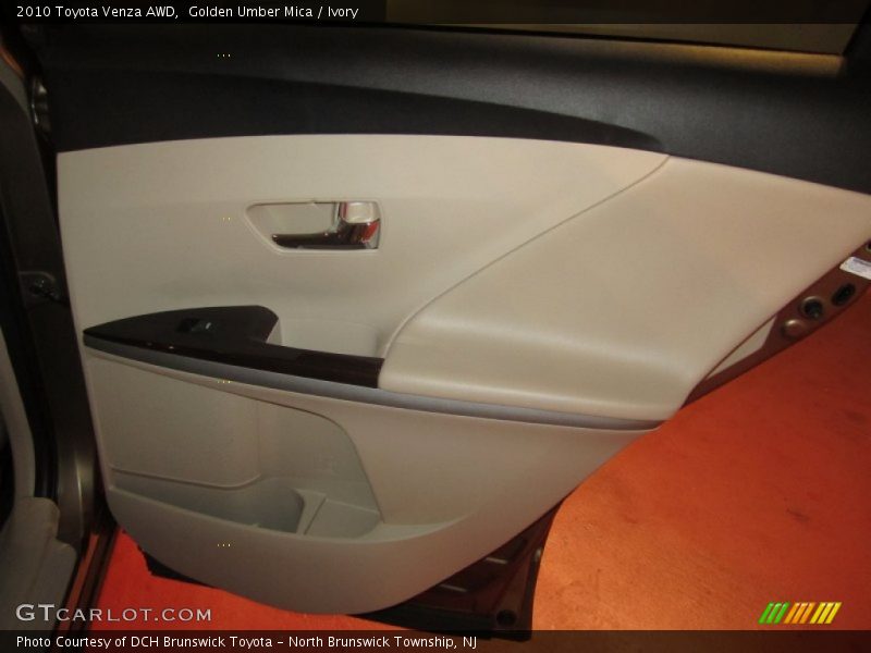 Golden Umber Mica / Ivory 2010 Toyota Venza AWD