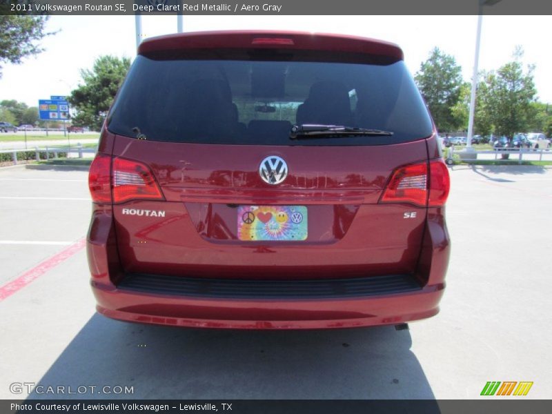 Deep Claret Red Metallic / Aero Gray 2011 Volkswagen Routan SE