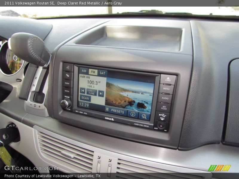 Deep Claret Red Metallic / Aero Gray 2011 Volkswagen Routan SE