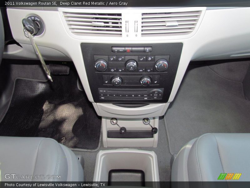Deep Claret Red Metallic / Aero Gray 2011 Volkswagen Routan SE
