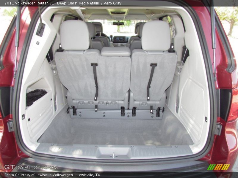 Deep Claret Red Metallic / Aero Gray 2011 Volkswagen Routan SE