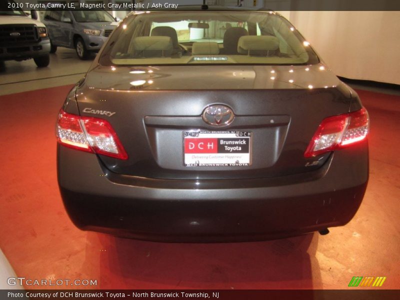Magnetic Gray Metallic / Ash Gray 2010 Toyota Camry LE