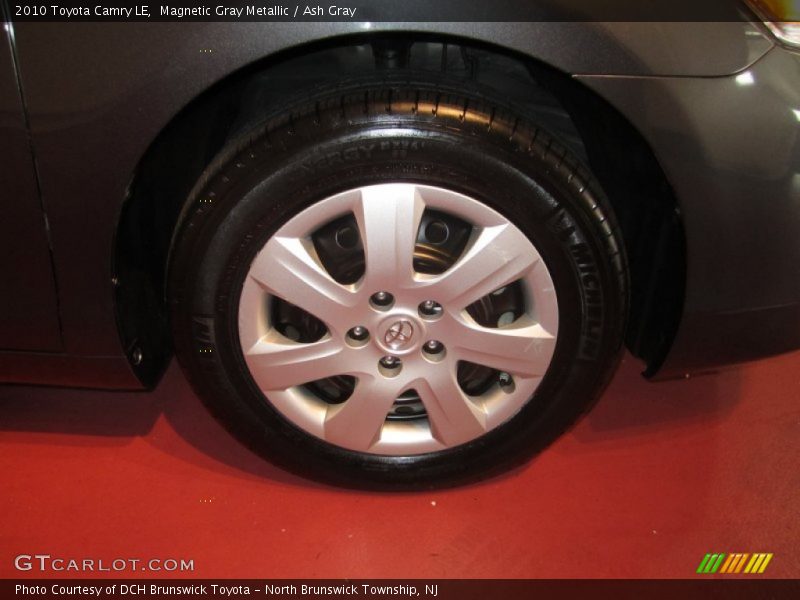 Magnetic Gray Metallic / Ash Gray 2010 Toyota Camry LE