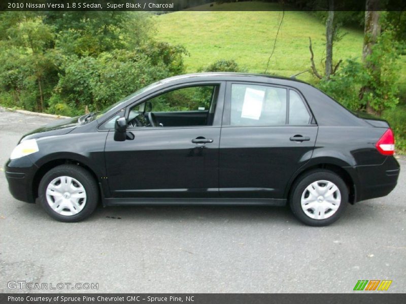 Super Black / Charcoal 2010 Nissan Versa 1.8 S Sedan