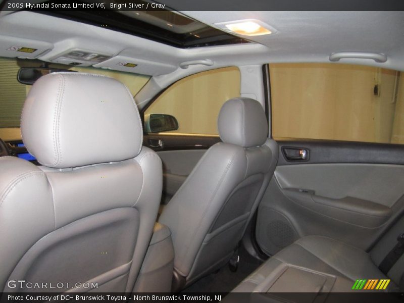 Bright Silver / Gray 2009 Hyundai Sonata Limited V6